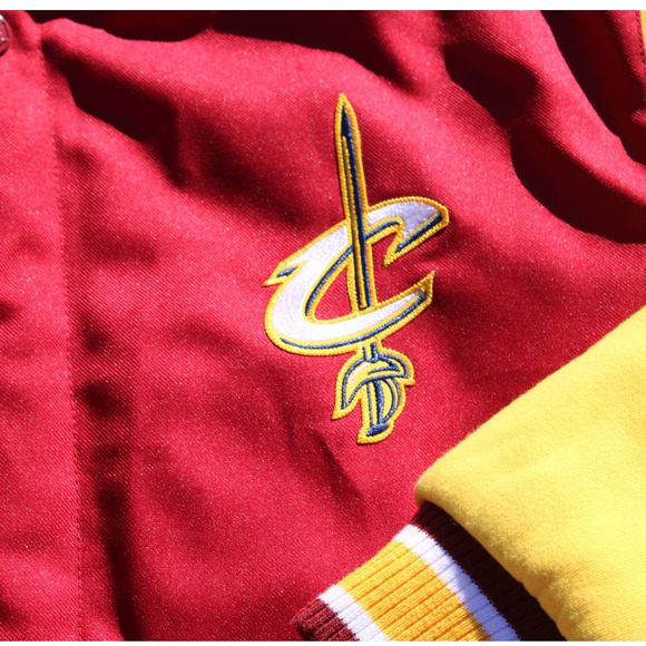 GUC Jeff Hamilton Reversible Cleveland Cavaliers Jacket Size Medium - Picture 7 of 10